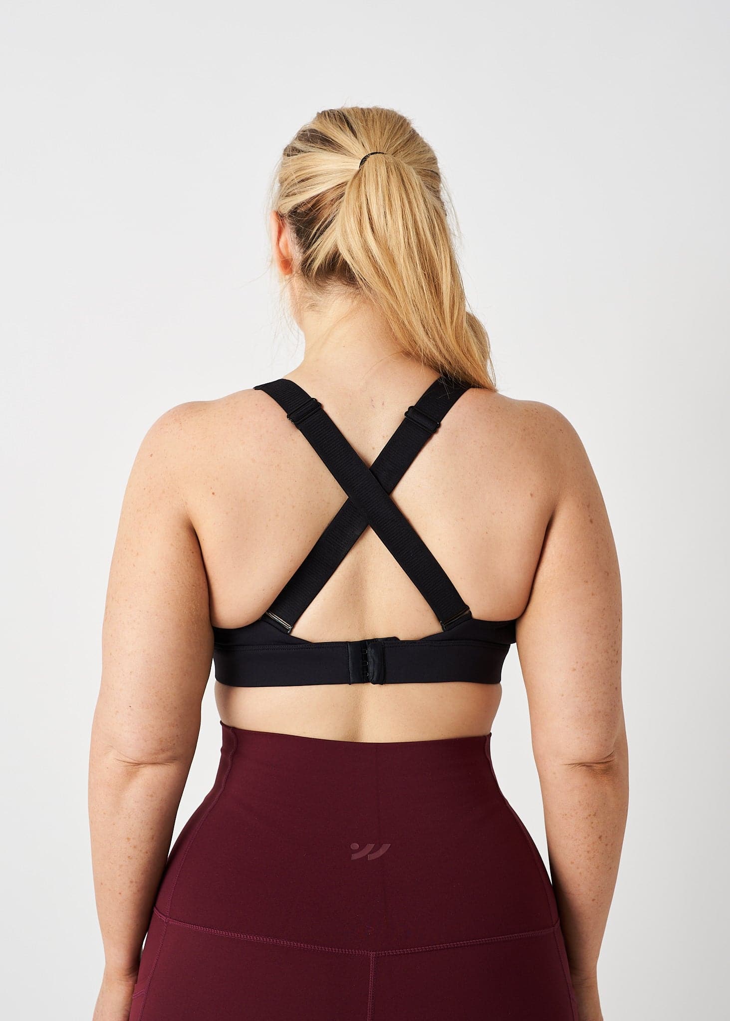Womene Aura Crop